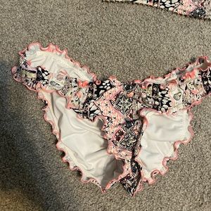 Victoria secret rouched scrunch butt bikini bottoms small